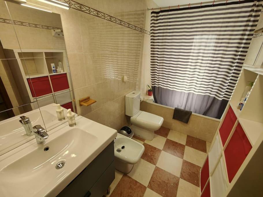 Tranquilo Y Elegante Apartment Cenes De La Vega Exterior photo